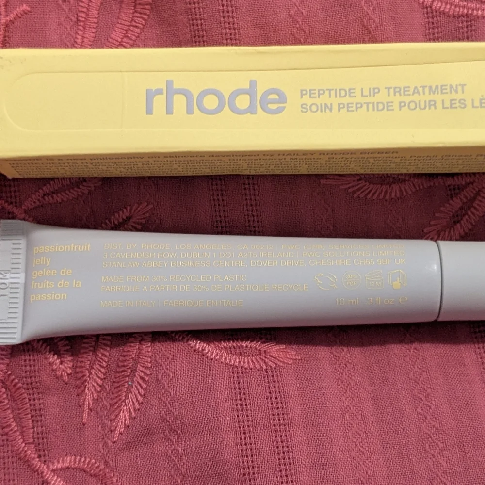 Passionfruit Jelly Peptide Lip Treatment Rhode - Discontinued - New In Box - Picture 11 of 11